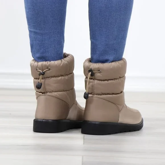 Taupe Rain Ankle Boots Weather Resistant Warm Synthetic Fluff Inside - Picture 7 of 13